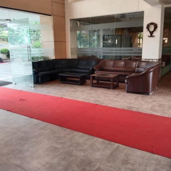 Hotel Swamiraj Indapur  Екстер'єр фото