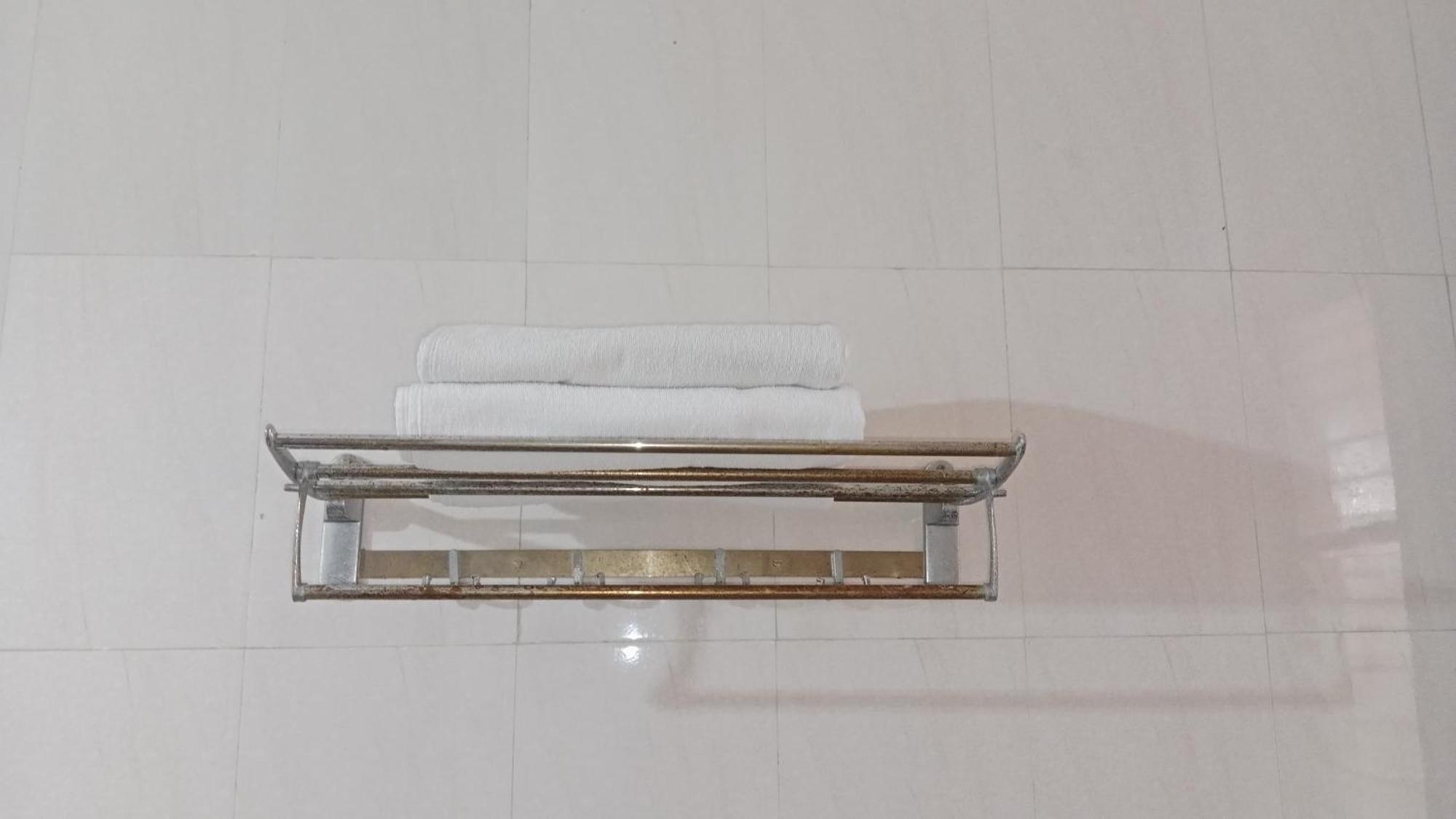 Hotel Swamiraj Indapur  Екстер'єр фото